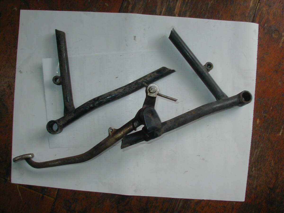 ■Kawasaki Z系Z1Z2■純正タンデムフレーム マフラーステー・カットフレーム■希少貴重当時物Z750RSKZZ1RZ750FXKZ1000Mk.2Z900Z1000ZⅠZⅡ拍卖