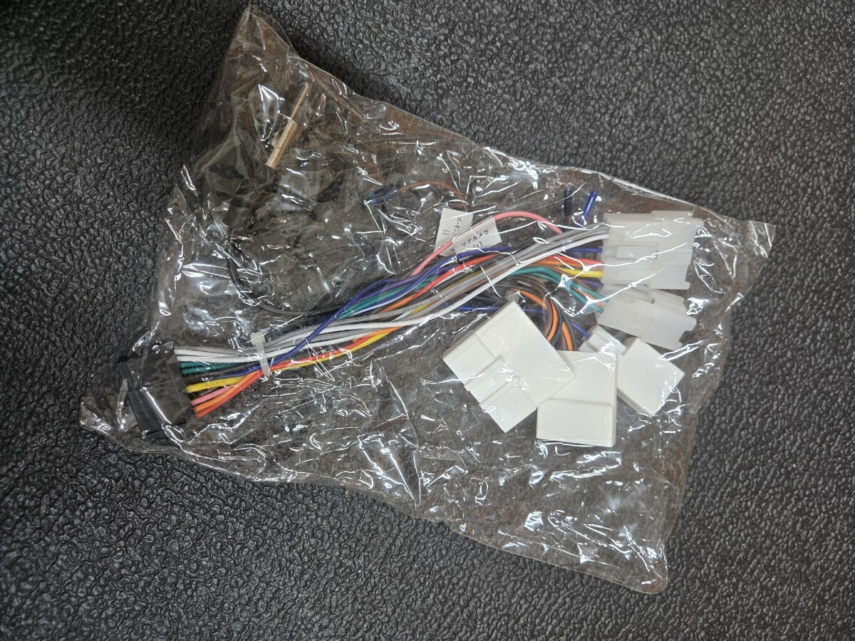 カーナビ、カーオーディオ用コネクタ 配線 未使用品 ★送料無料★ H-D拍卖