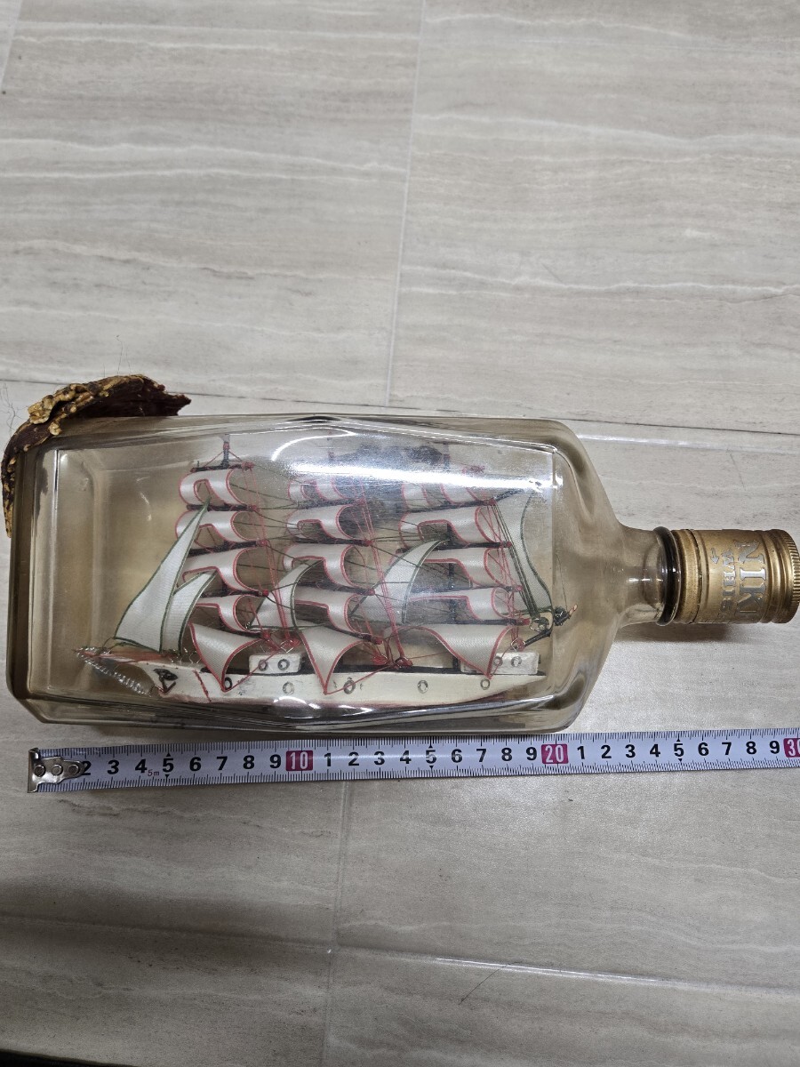 ボトルシップ 置物 インテリア 帆船 ウイスキー NIKKA WHISKY オブジェ 昭和レトロ 帆船模型 ★送料無料★ H-B拍卖