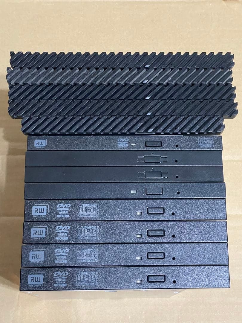 【動作品】 内蔵DVDドライブ X 13 まとめ売り拍卖