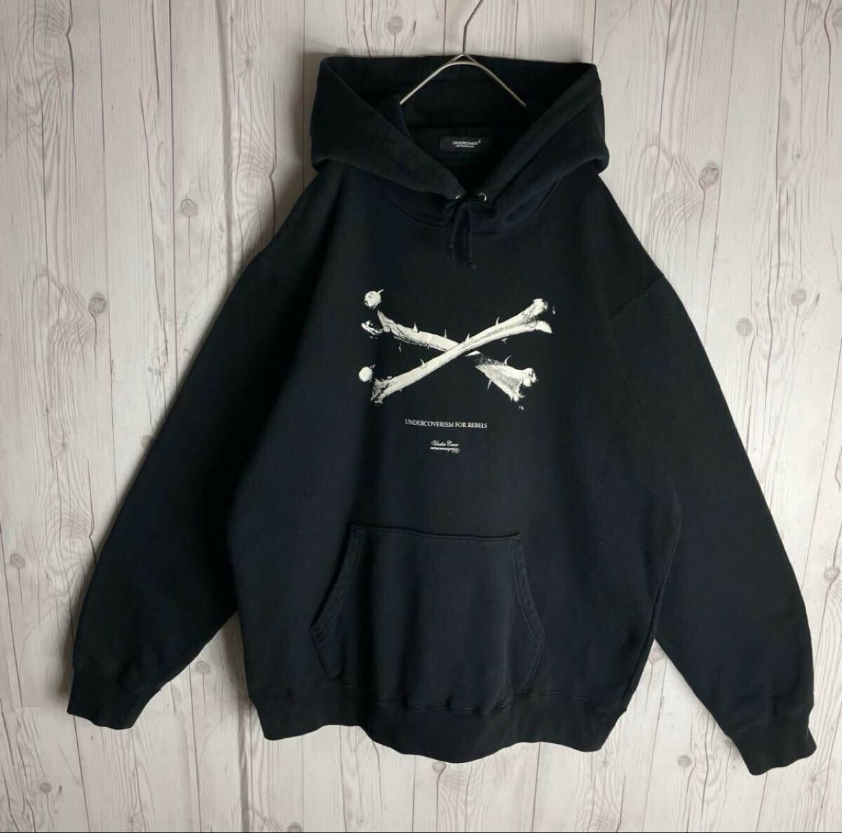 【最高デザイン】UNDERCOVERISM FOR REBELS クロスボーン パーカー UC2A4894-4 黒 アンダーカバー サイズ5(XL相当) Y2K アーカイブ拍卖