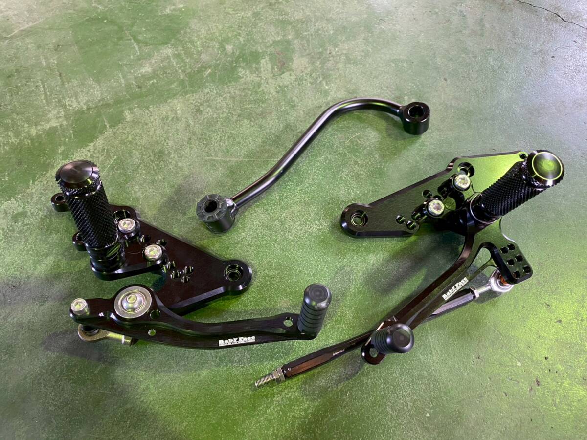 § CB400SFV4 HONDA ホンダ ベビーフェイス BABY FACE バックステップ 送料無料! 群馬発(B20)拍卖