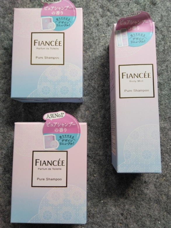 FIANCEE,フィアンセ,パルファンドトワレ,ピュアシャンプーの香り2個&オーデコロン,ボディミスト,ピュアシャンプーの香りセット拍卖