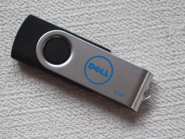 USB 8GB DELL 回転式 8GB ほぼ未使用ですが中古で出品 念のためフォーマット済み 拍卖