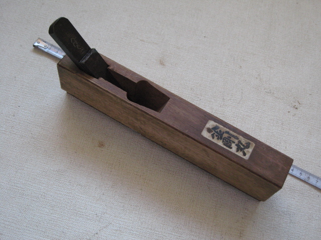 金剛丸 特殊鉋 大阪作理(赤樫張り) 登録銘 金剛丸 21mm 家具職人使用 研磨済み 使用品拍卖