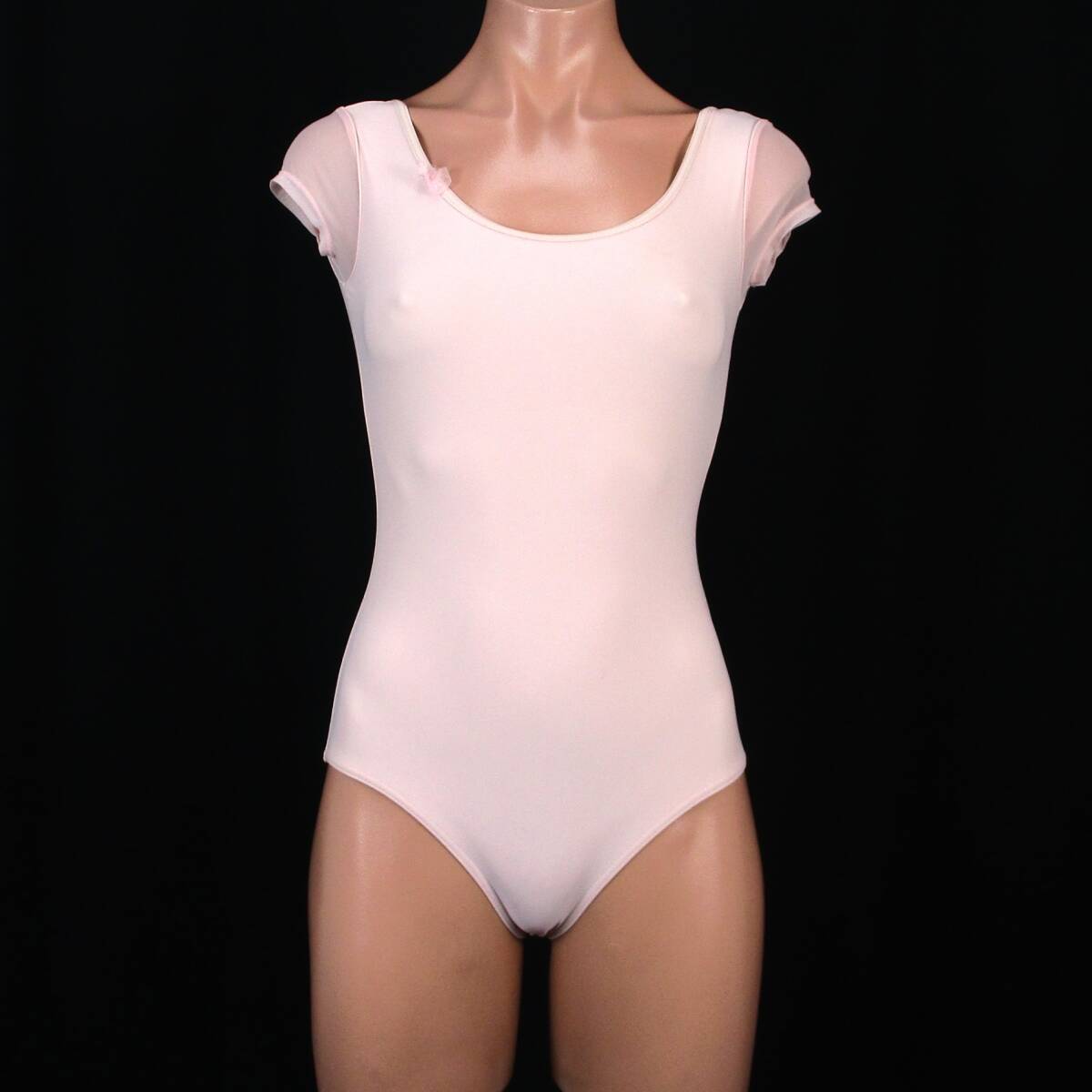 E9553★CAPEZIO 薄ピンク ジュニアレオタード バレエ 衣装 半袖 かわいい ジュニアMサイズ 器械体操 新体操 ダンス 競技 エアロビ拍卖