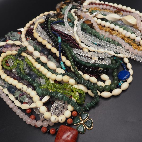 (3N1008) 1円 天然石 ネックレス 30本 大量セット ラピスラズリ ペリドット ガーネット 瑪瑙 水晶 シルバー 等 まとめて拍卖