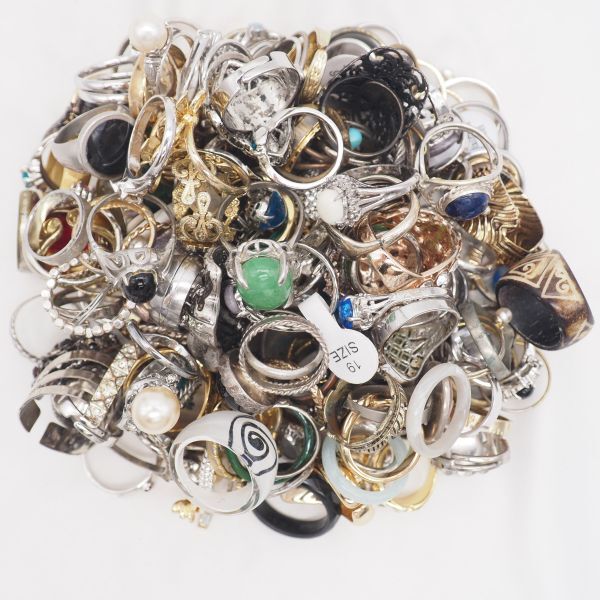 (YG1033) 1円 指輪 大量セット 約500g 真珠 パール シルバー カラーストーン リング 多数 アクセサリー ジャンク拍卖