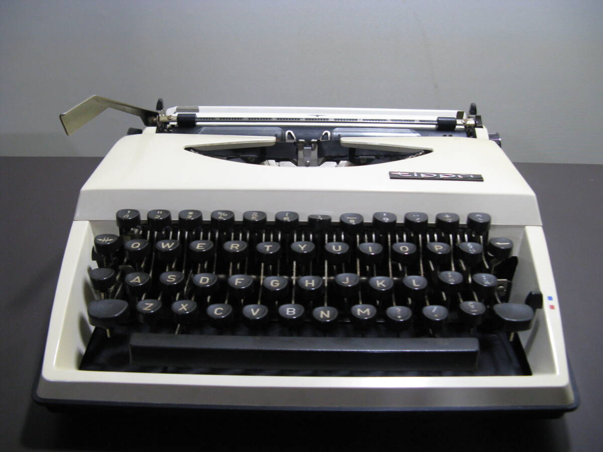 ADLER タイプライター TIPPA 不動品 ジャンク拍卖