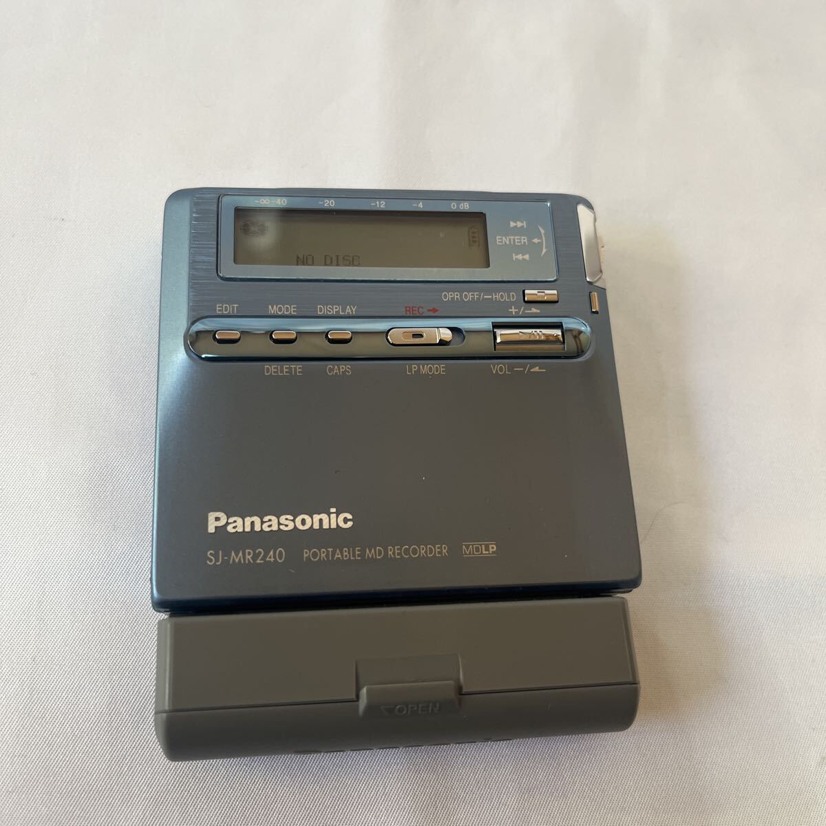 Panasonic SJ-MR240 MD ウォークマン WALKMAN パナソニック ジャンク拍卖