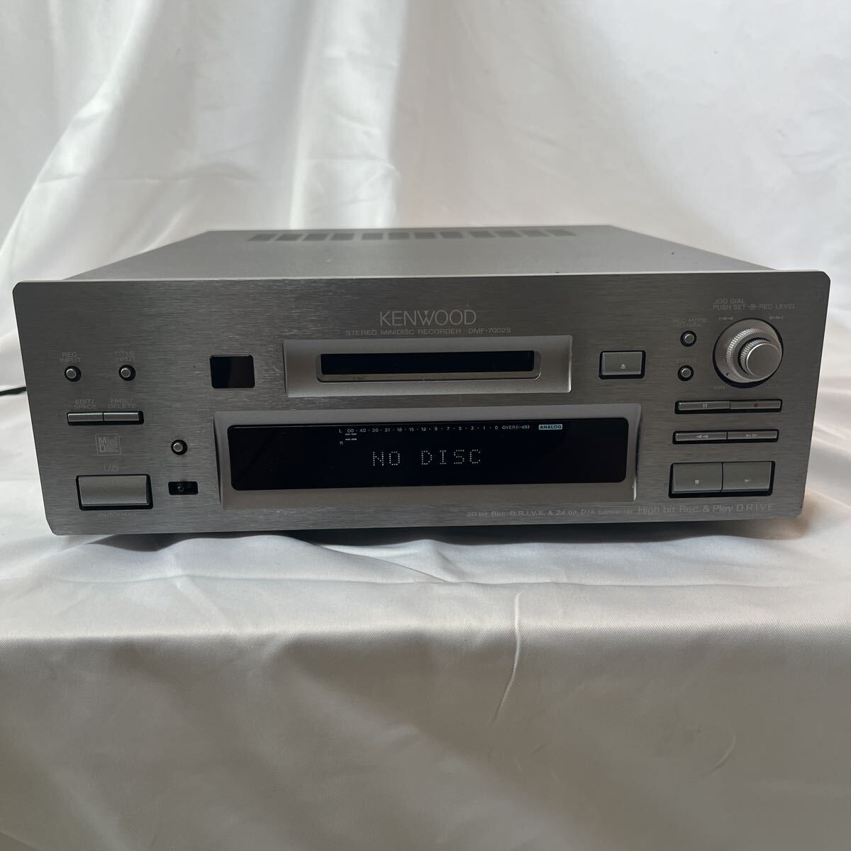 71200629 KENWOOD DMF-7002S MDデッキ ジャンク拍卖