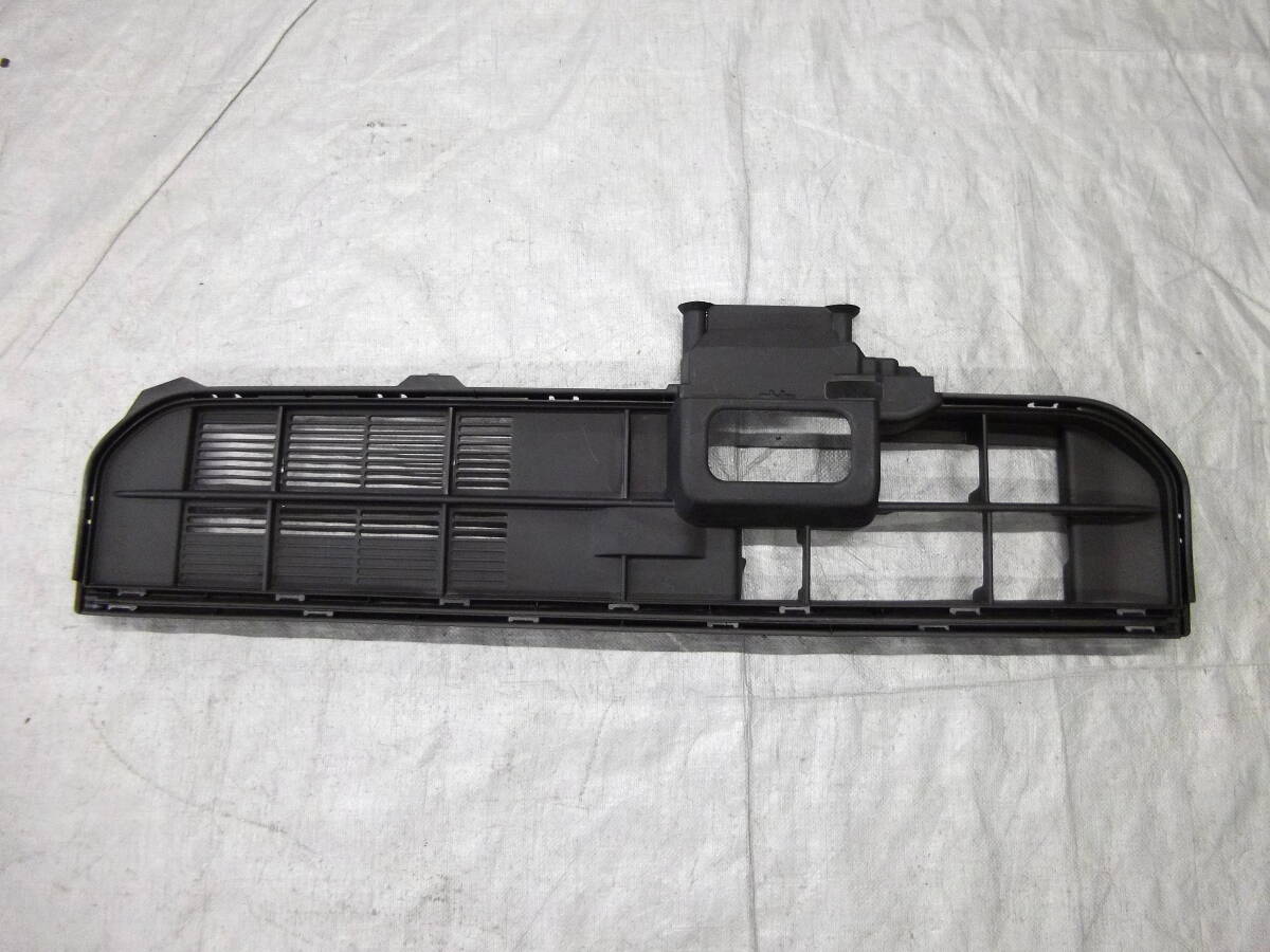 ★●2510-KT21L LA700S LA710S ウェイク 純正 フロントバンパーグリル ロアグリル 素地色 53111-B2560拍卖