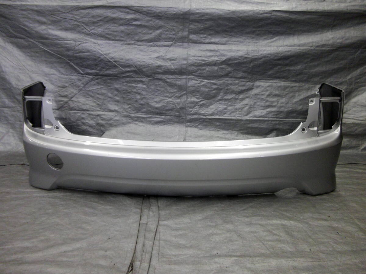 ★●2510-Z6LL 割凹切無! ANM10W ANM15W ZNM10W ZGM11W アイシス プラタナ 純正 リアバンパー シルバー 52159-44320拍卖