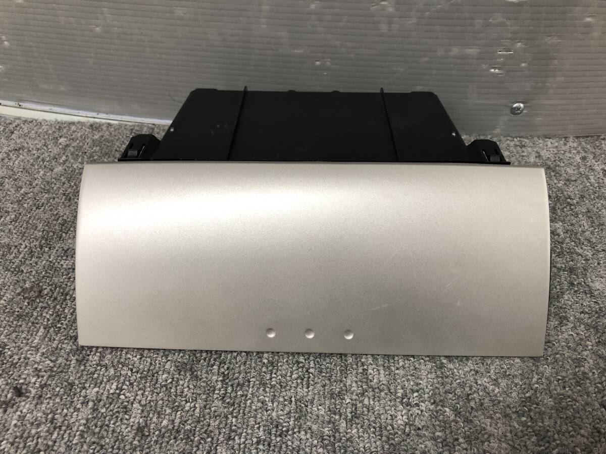 ★□2506-Z35L スタート即決!ミラジーノ L650S L660S ムーヴラテ L550S センター ボックス 小物入れ 55359-B2040 拍卖