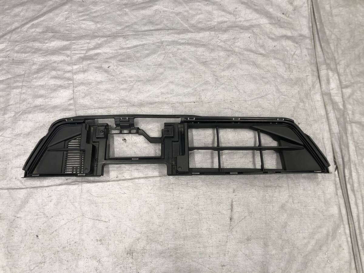 ★□2510-KT54L スタート即決!ダイハツ LA700S LA710S ウェイク 純正 フロント バンパーグリル ロアグリル 素地 53112-B2380拍卖