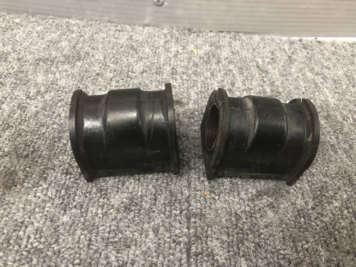 ★□2510-221 新車外し!ZC33S スイフトスポーツ 純正 フロント スタビライザーブッシュ スタビブッシュ レターパックプラス発送対応拍卖