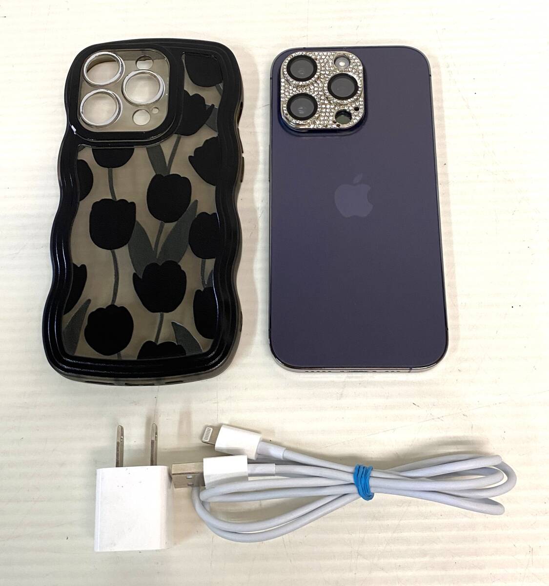 ★☆美品【1円~】Apple iPhone14Pro 256G ディープパープル SIMフリー IMEI:359449126862404 充電ケーブル カバー付き イ28☆★拍卖