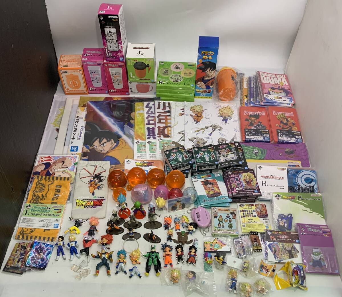 ジャンク 全て状態未確認 ドラゴンボール DRAGONBALL DB グッズ まとめ売り 孫悟空 ベジータ セル など拍卖