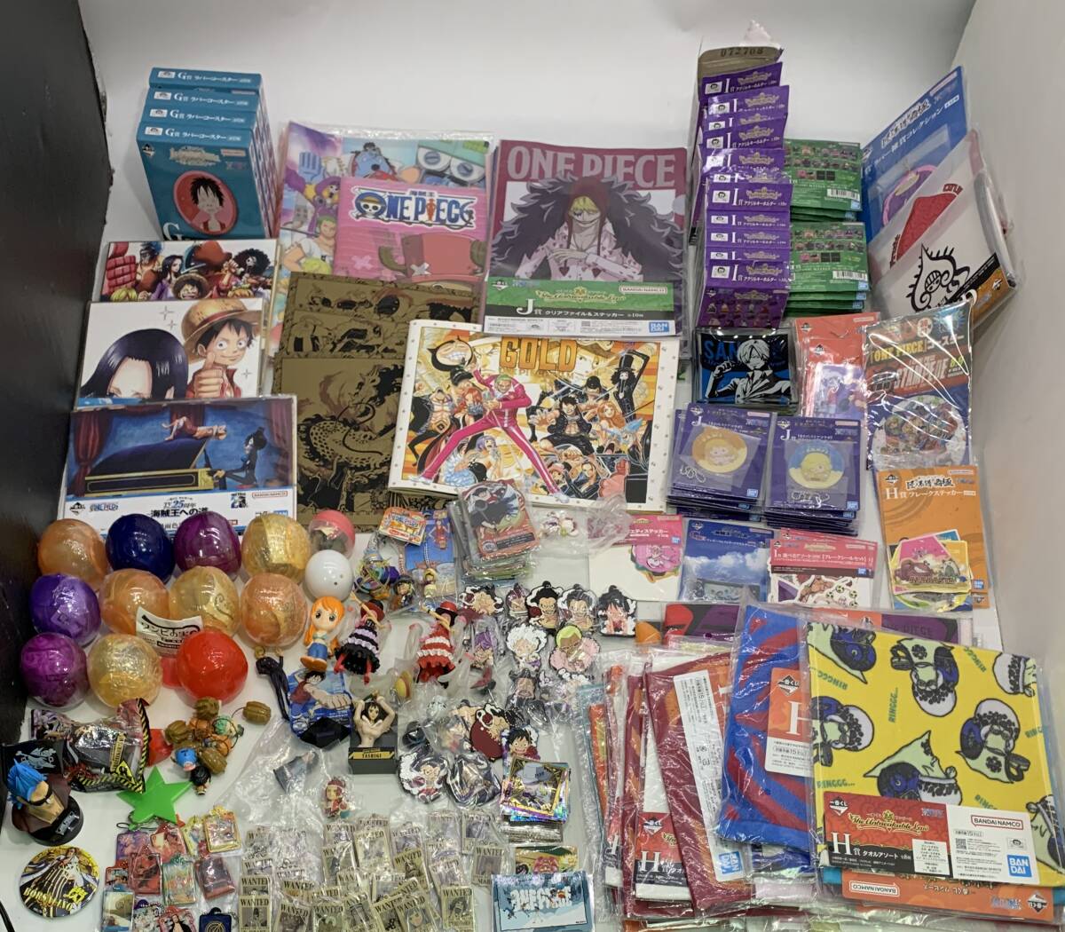ジャンク 全て状態未確認 ワンピース ONE PIECE グッズ まとめ売り ルフィ ゾロ ナミ サンジ チョッパー ビビ など拍卖