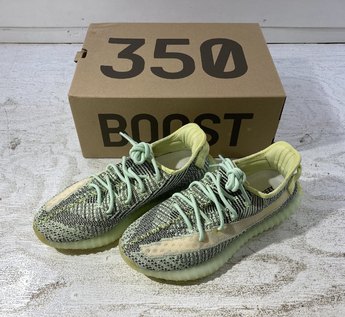 【紫波80-2-1018】【中古/80】adidas YEEZY Boost 350 V2 \リフレクティブ\ イージー ブースト 350 V2 28cm拍卖