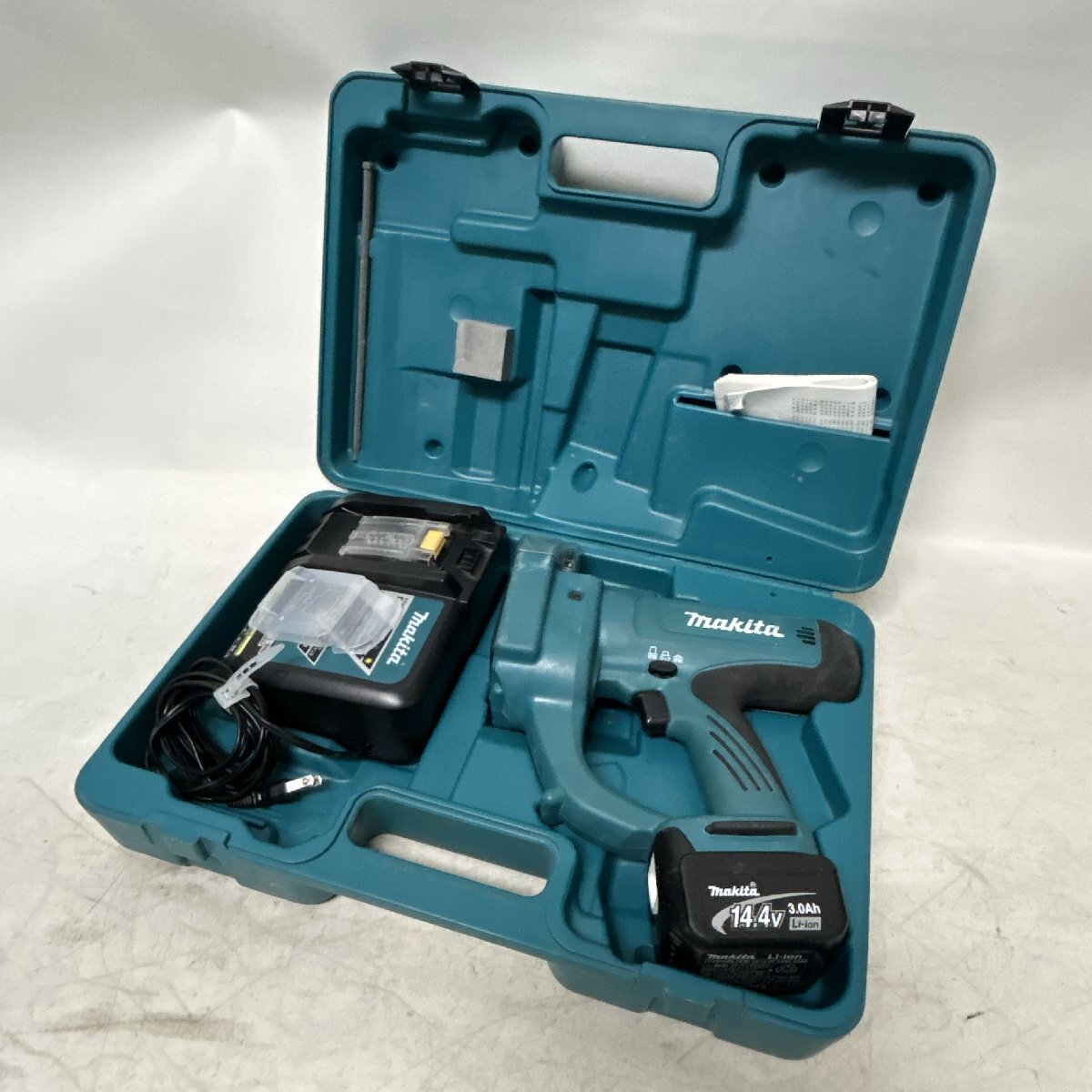 【浜館48-9】 makita マキタ SC101D 14.4V 充電式全ネジカッタ ネジカッター 電動工具拍卖