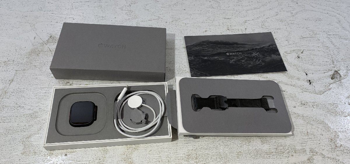 【紫波70-1-0807】Apple Watch Ultra 2(GPS + Cellular) 49mmブラックチタニウムケースとブラックチタニウムミラネーゼループ - M (MX5U3J拍卖