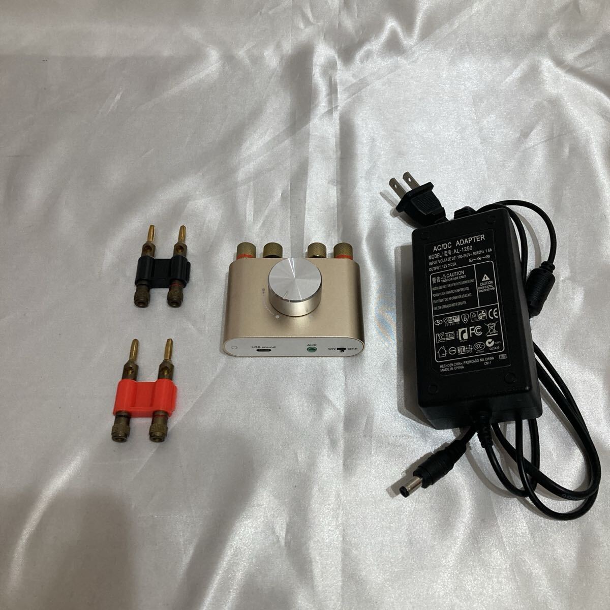 美品 デジタルアンプ ブルートゥース F900S バナナプラグ 小型 車載 ミニ拍卖