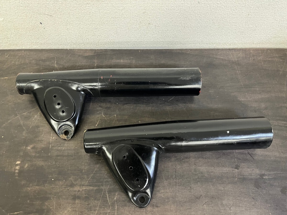 メグロ S7 ジュニア ヘッドライトステー左右 現状品拍卖