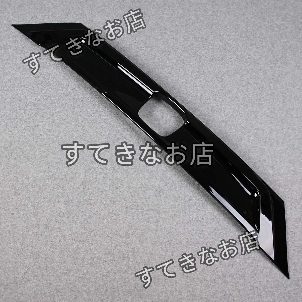 ホンダ 新型 フィット 4代目 GR系 専用 外装 クロームメッキ リア エンブレム上 ガーニッシュ Honda Fit 専用設計 ブラック拍卖