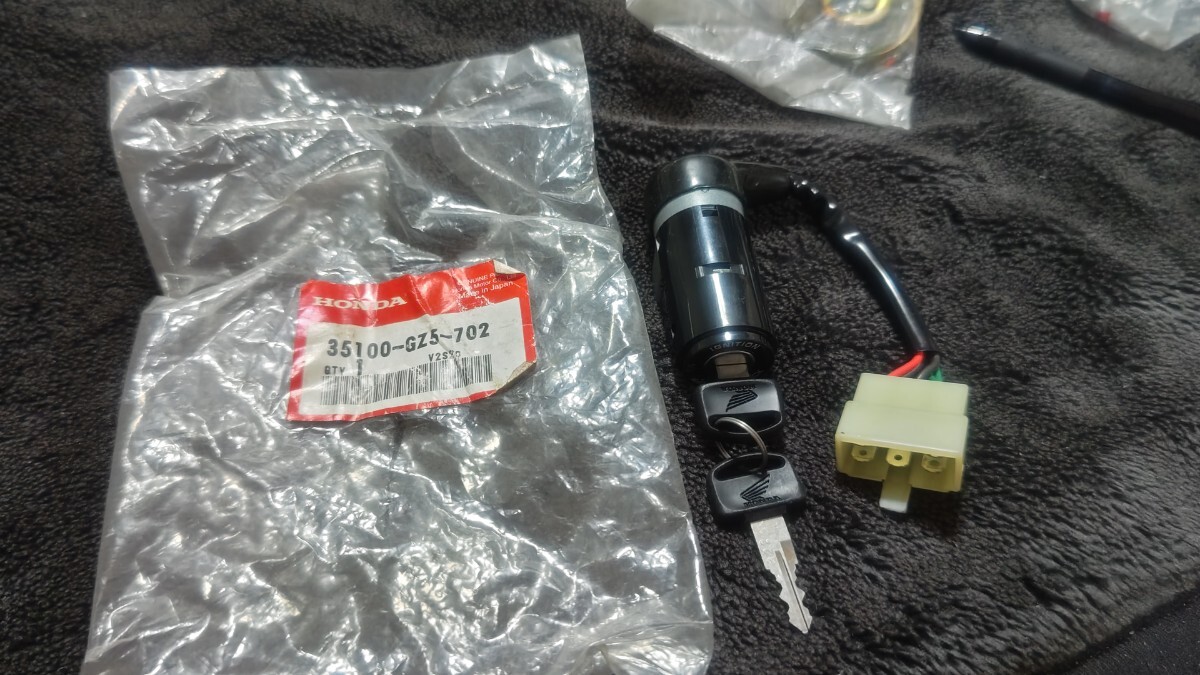 HONDA タクト ジョルノ 純正 新品 未使用 メインキー イグニッションスイッチ 35100-GZ5-702 TACT Dio AF24 AF27 AF28 スーパーディオ拍卖