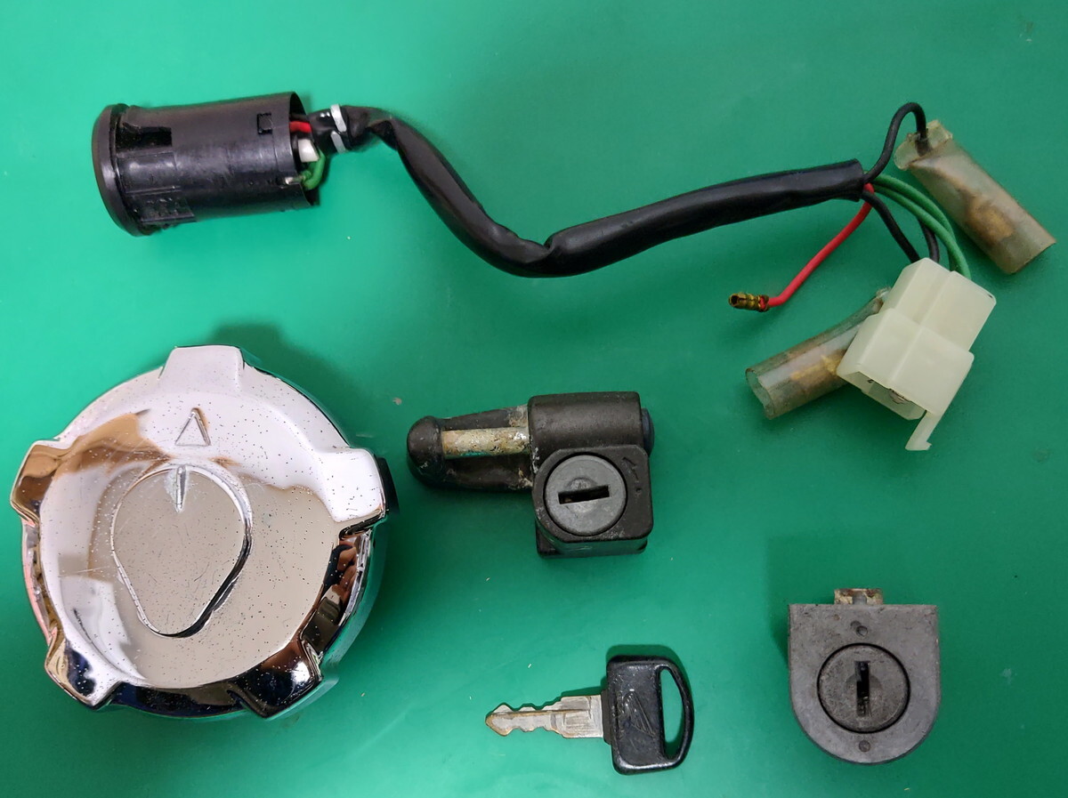 ホンダ honda ゴリラ gorilla ab27 純正 キーセット メインキーセット タンクキャップ ハンドルロック ヘルメットホルダー イグニッション拍卖