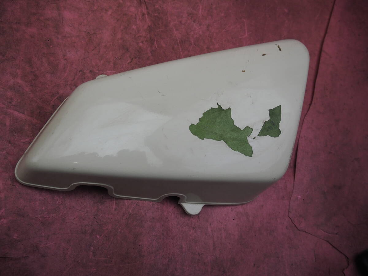 (1台分解) 割れなし !! 爪もOK (下オリジナル塗装?) バンバン90 純正 サイドカバー カウル RV90 100XAAd18拍卖