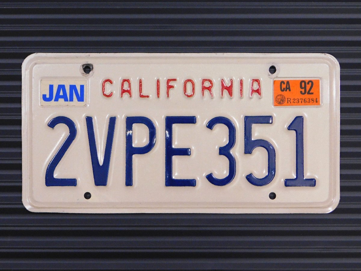 ナンバープレート【カリフォルニア州】アメリカ ヴィンテージ ガレージ 陸運局払い下げ C-47拍卖