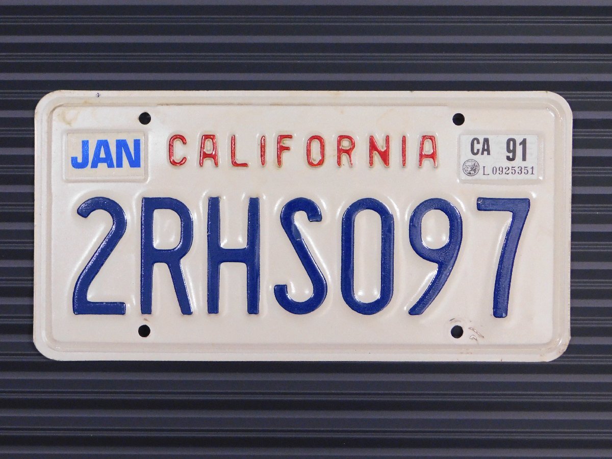 ナンバープレート【カリフォルニア州】アメリカ ヴィンテージ ガレージ 陸運局払い下げ D-1拍卖