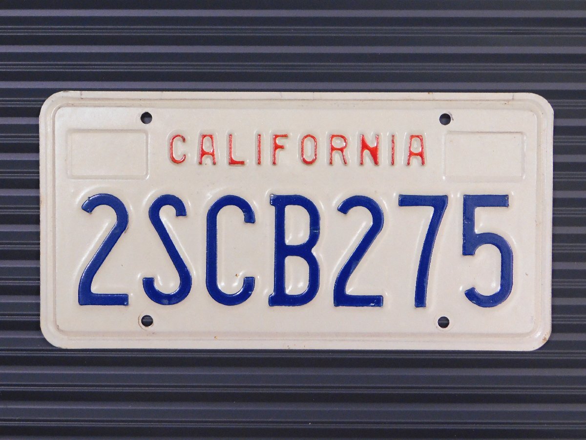 ナンバープレート【カリフォルニア州】アメリカ ヴィンテージ ガレージ 陸運局払い下げ D-30拍卖