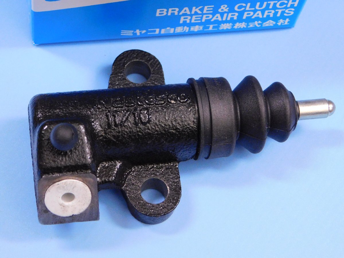 【クラッチレリーズシリンダー】※ スカイライン(R32) FR32 (GXi・1800cc) (年式89.5~93.7)拍卖