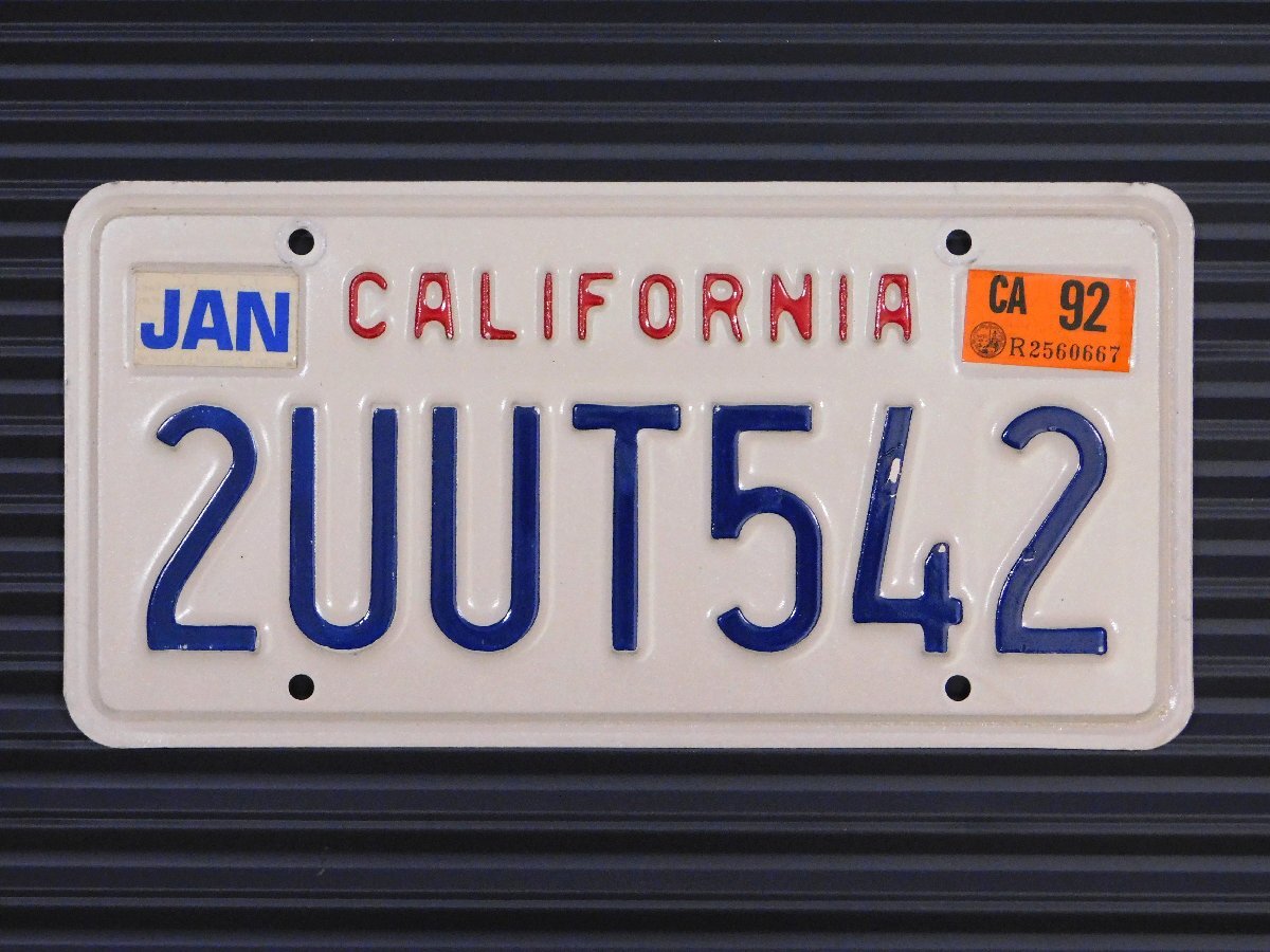 ナンバープレート【カリフォルニア州】アメリカ ヴィンテージ ガレージ 陸運局払い下げ F-40拍卖
