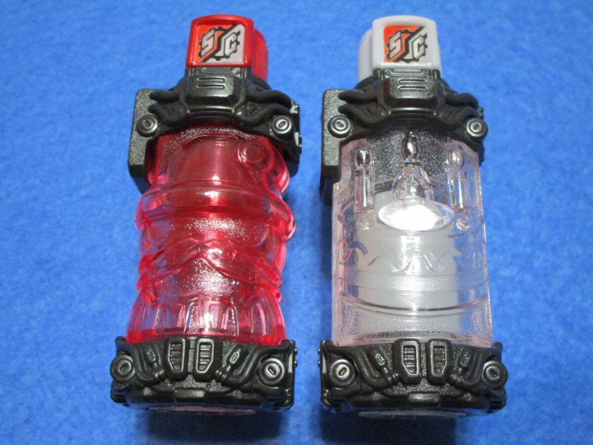 中古!即決!仮面ライダービルド SGサンタクロースフルボトル+SGケーキフルボトル 食玩(DXビルドドライバー対応)拍卖