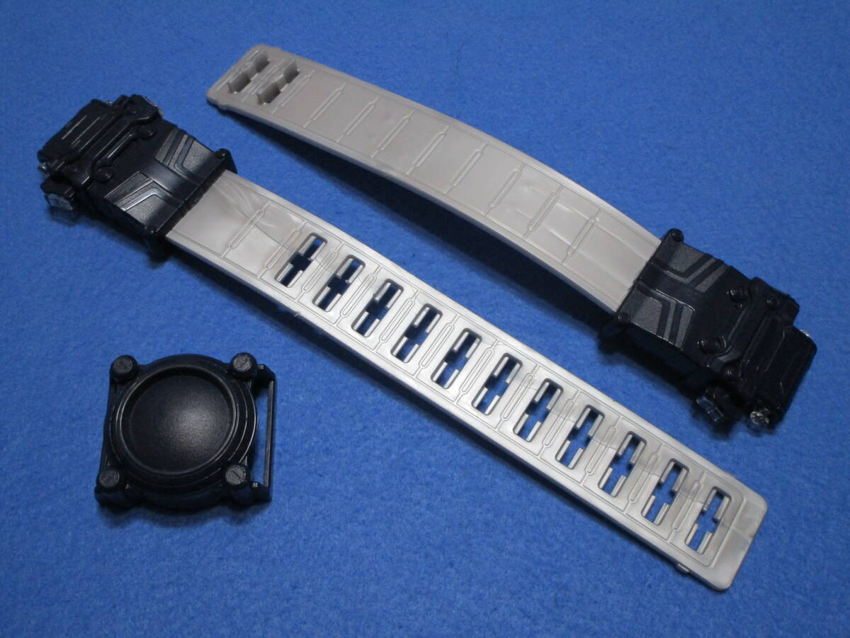 中古!即決!仮面ライダービルド DXスクラッシュドライバー用 ベルト右(R)+ベルト左(L)+ベルト止め拍卖