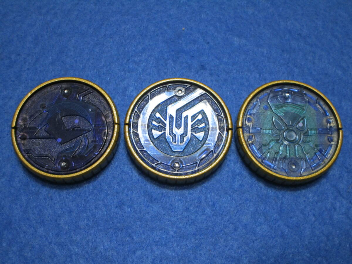 中古!即決!仮面ライダーオーズ DXオーメダル シャウタコンボコア シャチ+ウナギ+タコ コアメダル(DXオーズドライバー対応)拍卖