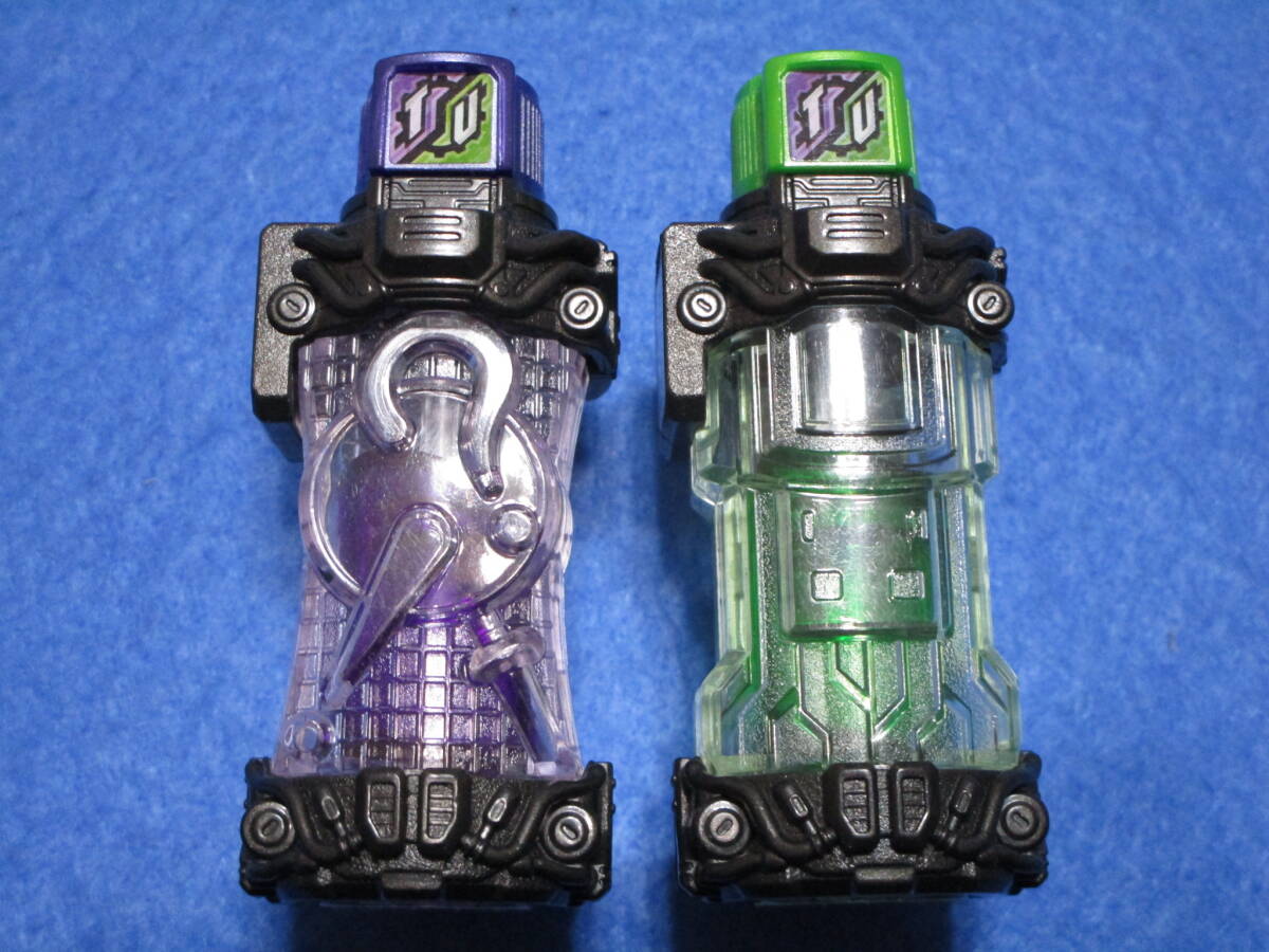 中古!即決!仮面ライダービルド DX仮面ライダーWフルボトルセット 探偵フルボトル+USBメモリフルボトル(DXビルドドライバー対応)ダブル拍卖