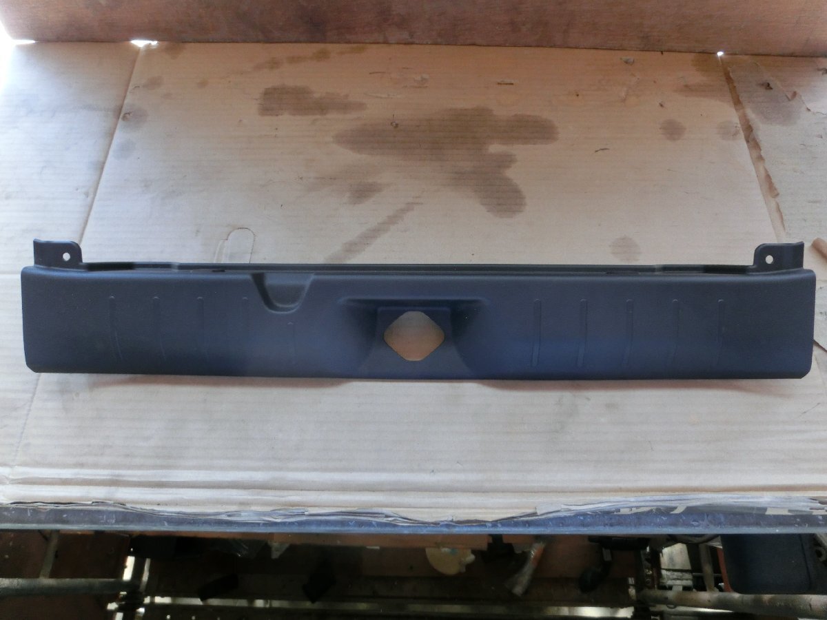 ※タント リア スカッフ プレート 6BA-LA650S 令和1年 バックパネル トランク 64716-B2260 X 1.3万km 即決あり nn拍卖