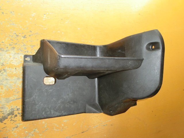 ※クリッパーバン 小物入れ 平成16年 LE-U72V 助手席 トレイ MR315645 4WD DX 8.6万km 即決ありミニキャブ U62V拍卖