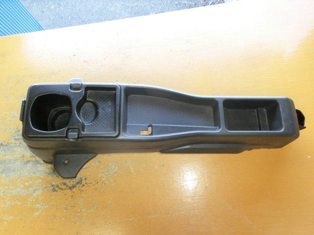 ※エブリィ コンソール ボックス 平成16年 TE-DA62V 75811-65H00 8.6万㎞ ジョインターボ エブリィバン 即決あり拍卖