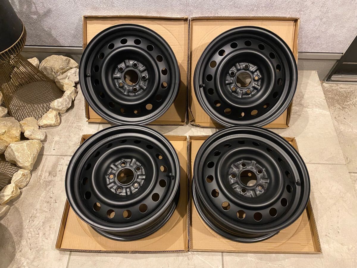 美品 三菱デリカD:5 純正16インチスチールホイール4本 6.5J+38 114.3/5H ハブ径67 前期/後期 マットブラック塗装後未使用拍卖