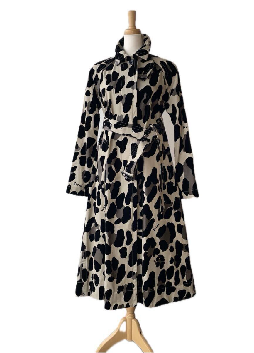 極美品サカイsacai プリーツトレンチコート フロッキーパンサー柄 サイズ2拍卖