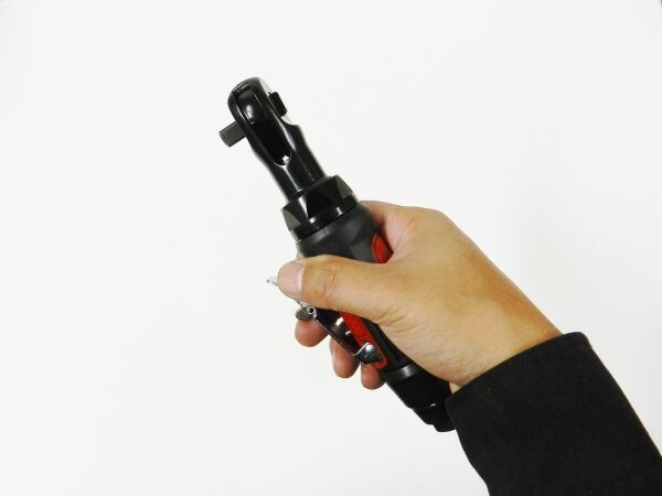 ☆日本全国送料無料☆【プロ仕様 コンポジットボディ 】3/8 (9.5mm) ハイパワーミニ エアーラチェットレンチ HY-951B拍卖
