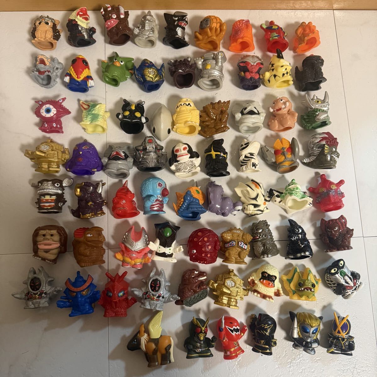 ウルトラマン 指人形 怪獣 まとめて拍卖