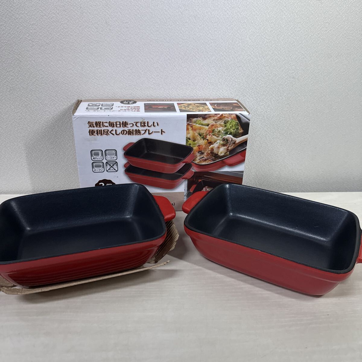 ● ふっ素加工 耐熱深型プレート 18×14cm レッド 2個セット 未使用品 ●拍卖