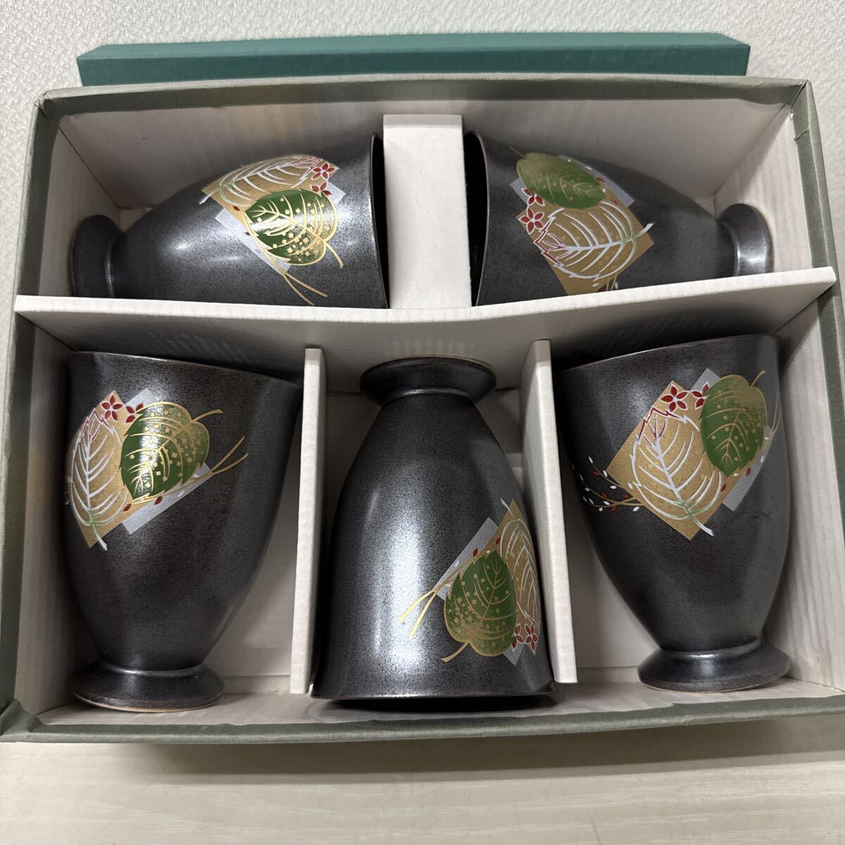 ● 金箔木の葉 フリーカップ 美泉 和食器 陶器 カップ 5客セット 未使用品 ●拍卖